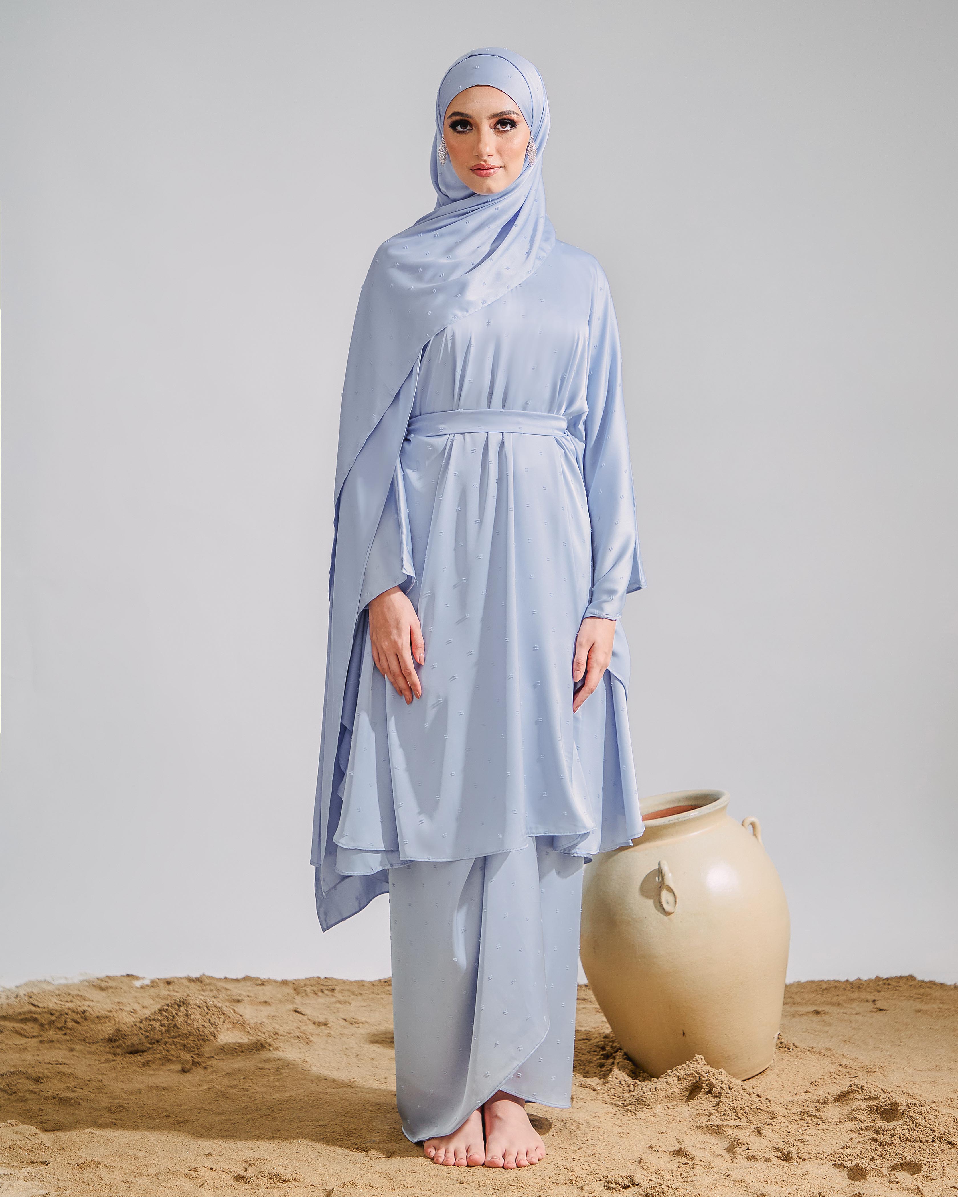 ISMI IN POWDER BLUE